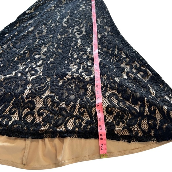 Betsy & Adam Lace Overlay Formal Maxi Dress Size 14 *missing sash* - Picture 9 of 10